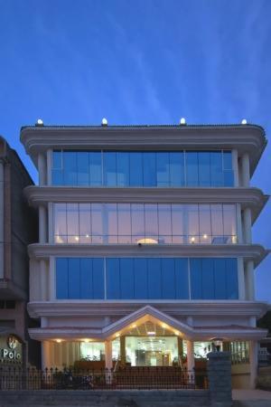 Polo Regency Hotell Sundarnagar Exteriör bild